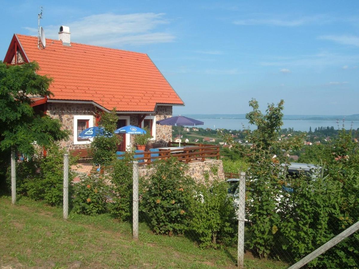 Apartament Szent Orban Vendeghaz Ábrahámhegy Zewnętrze zdjęcie
