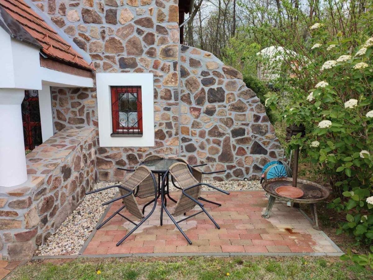 Apartament Szent Orban Vendeghaz Ábrahámhegy Zewnętrze zdjęcie