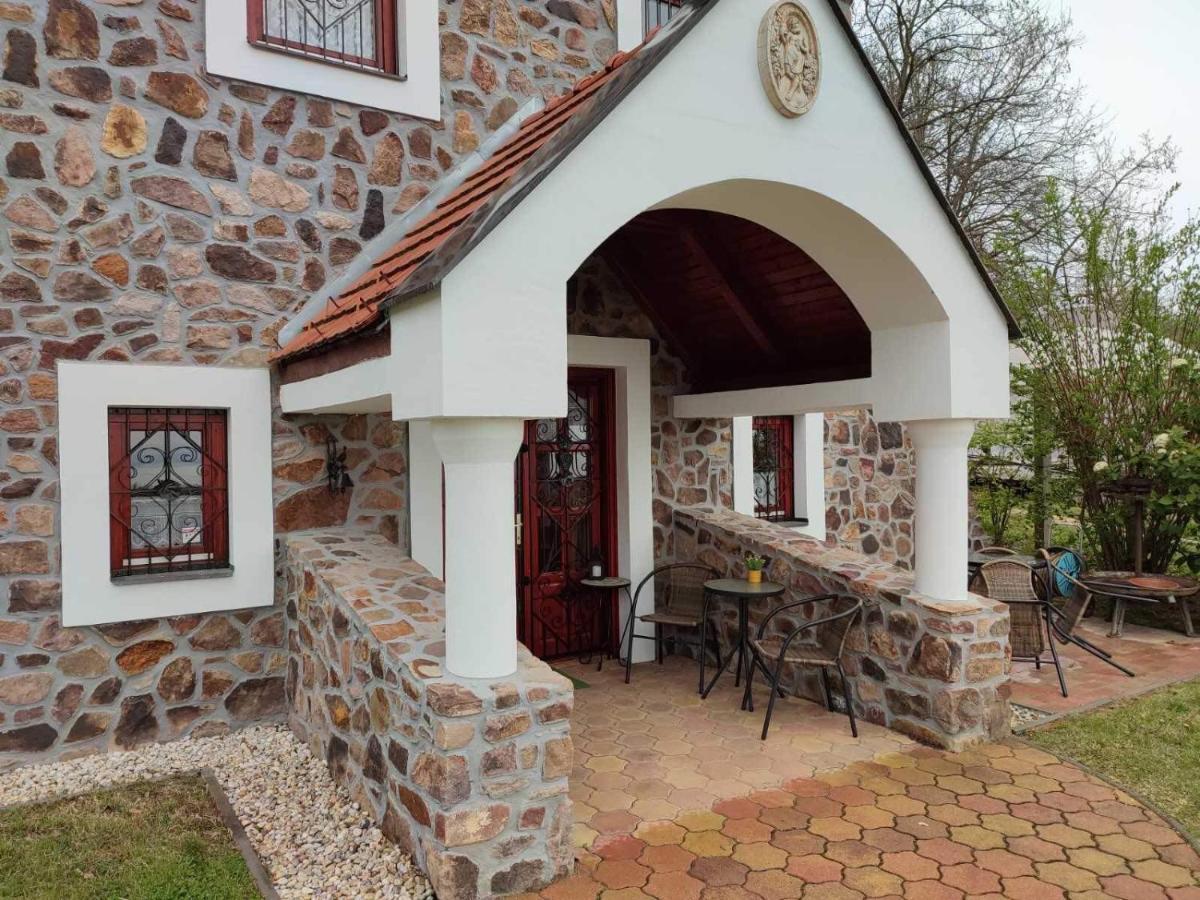 Apartament Szent Orban Vendeghaz Ábrahámhegy Zewnętrze zdjęcie